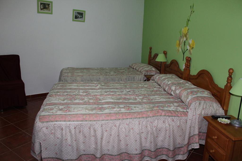 Hostal Restaurante "El Cercao" Sauca Zimmer foto